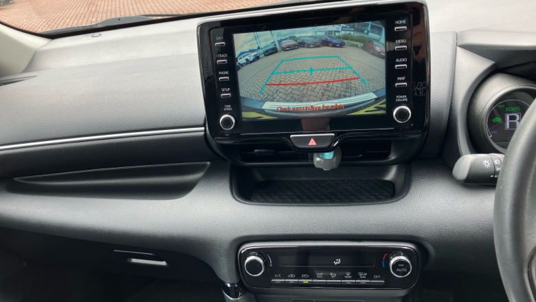 Toyota Yaris 1.5 Hybrid Design 5dr CVT Hybrid Hatchback
